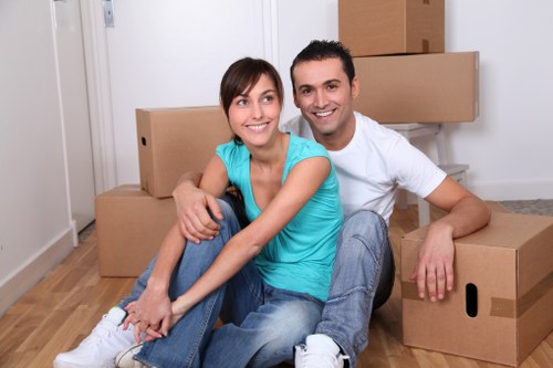 Bow flat move with moving van support
